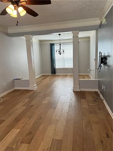3 bed, 2.5 bath, 1957 sqft, $2,800 — Photo 4
