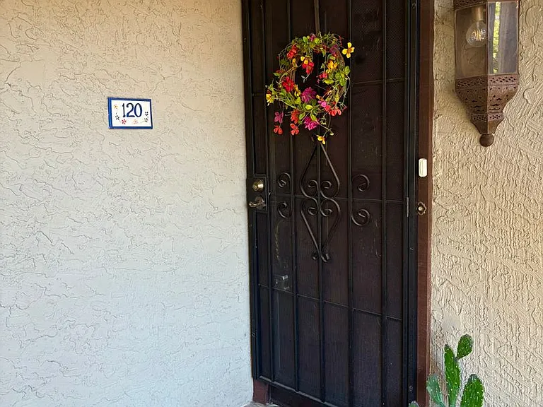 7557 N Dreamy Draw Dr #120 — Photo 18