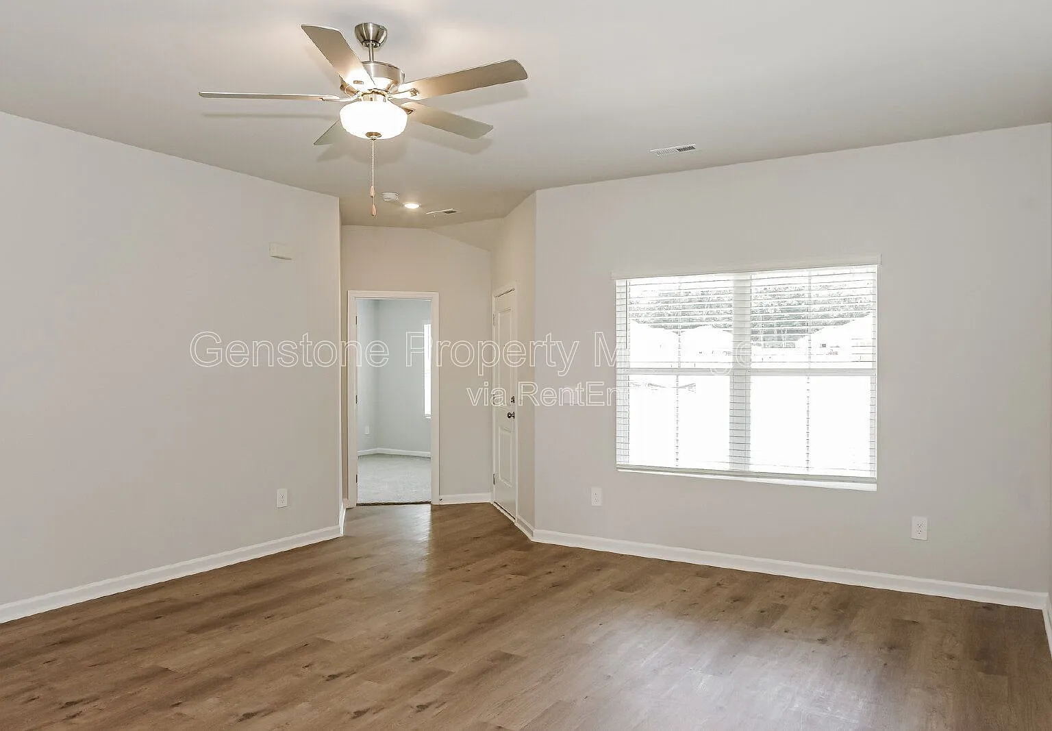 4 bed, 2.0 bath, $1,850 — Photo 4