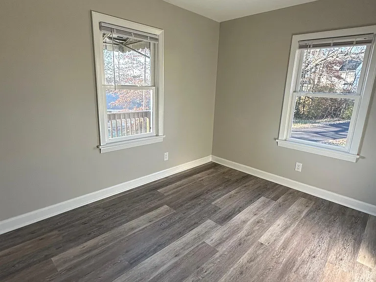 481 Kiwanis Ave — Photo 11