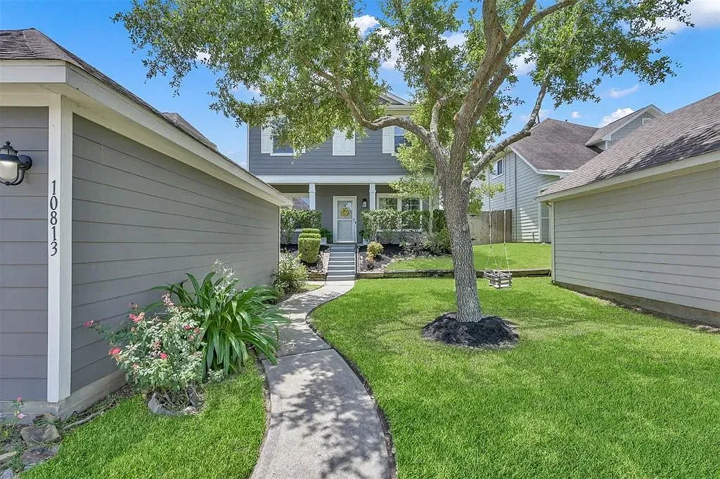 S Lake Mist Ln, Willis — Photo 1