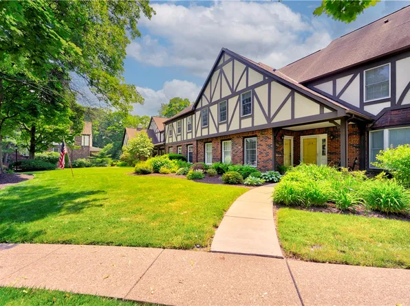 216 Allenberry Cir, Pittsburgh, PA 15234