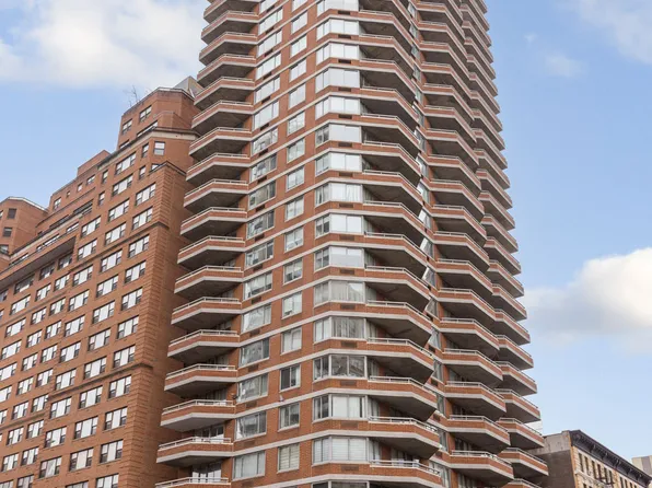 401 East 84th Street 10D image 8 of 8