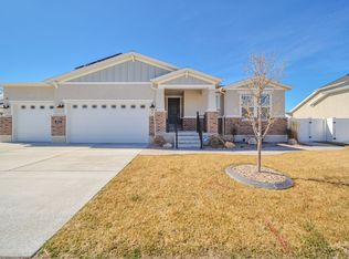 5647 Kestrel Ln, Tooele, UT 84074