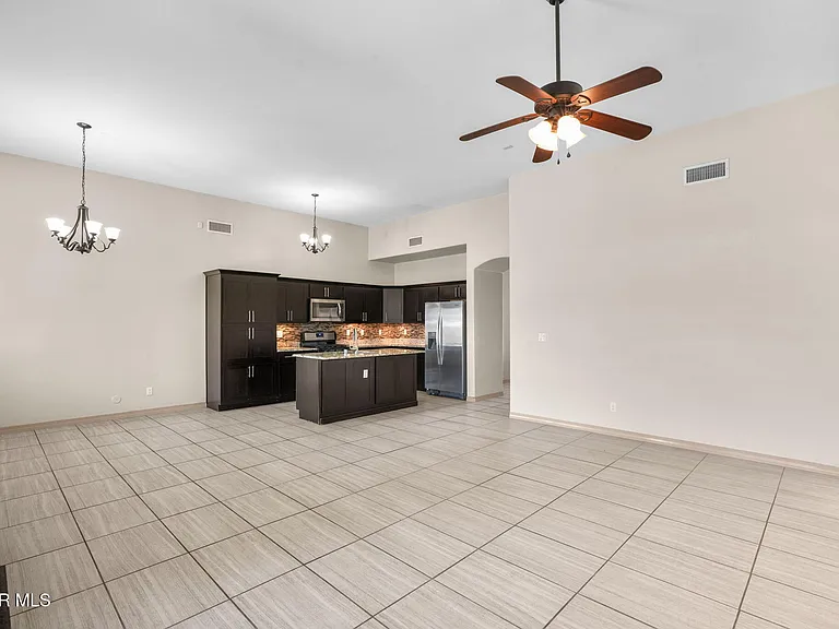 3138 Red Maple Dr — Photo 13