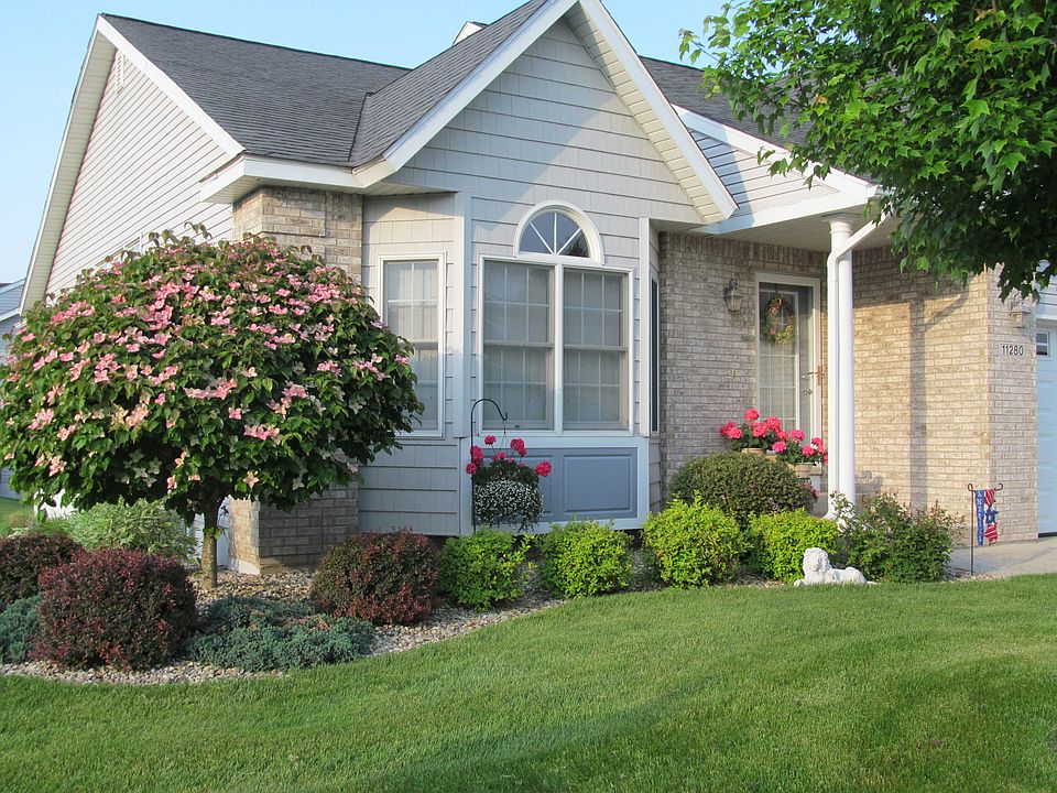 Condo Street View