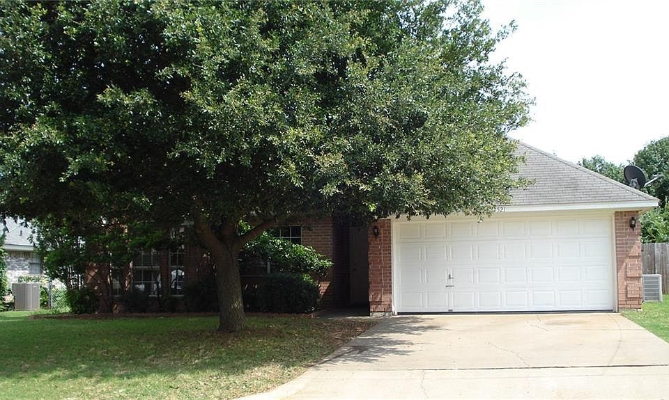 1st image of 1521 Sunflower Ln