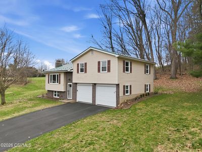 704 Bogar Dr, Selinsgrove, PA, 17870