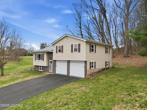 704 Bogar Dr, Selinsgrove, PA 17870