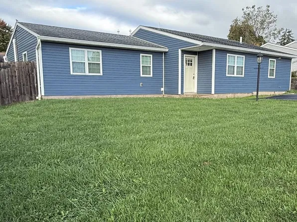 104 Crystal Dr, Wrightsville, PA 17368
