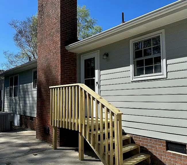 50 Monica Dr — Photo 5