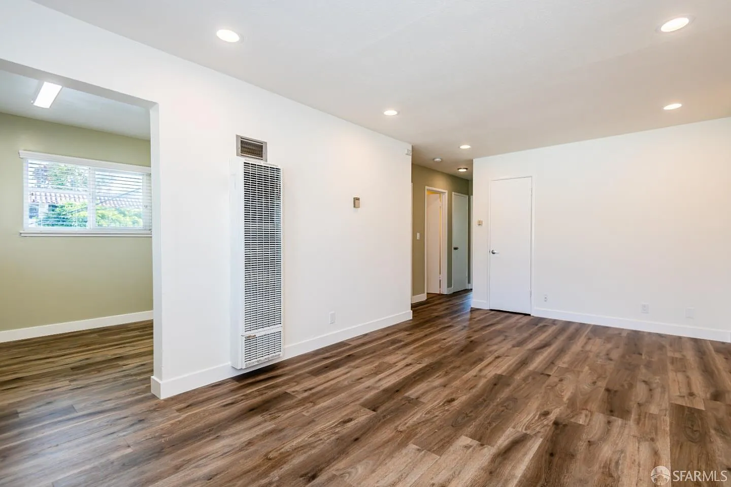 2 bed, 1.0 bath, 700 sqft, $3,000 — Photo 3