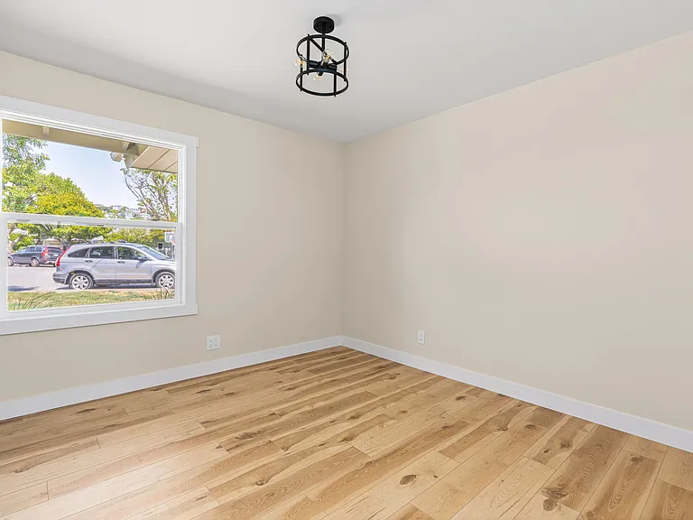 45 Pamela Ct — Photo 9