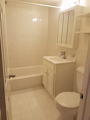 Rented by Owner | media 8