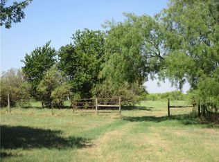 2300 County Road 460, Elgin, TX 78621