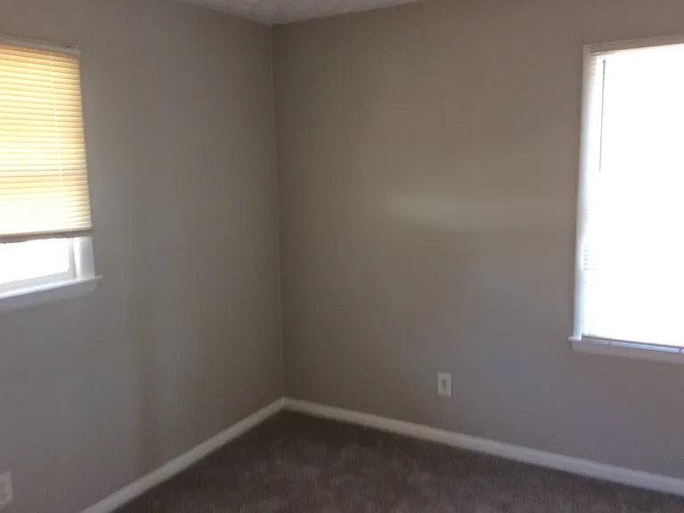 6774 Valley Hill Ct — Photo 17