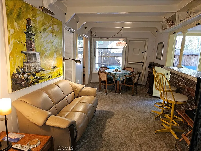 526 Park Ave #D — Photo 25