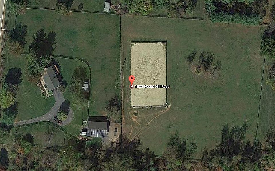 2nd image of 1325 Hoods Mill Rd