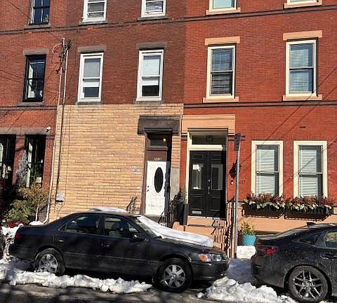3rd image of 2419 Brown St