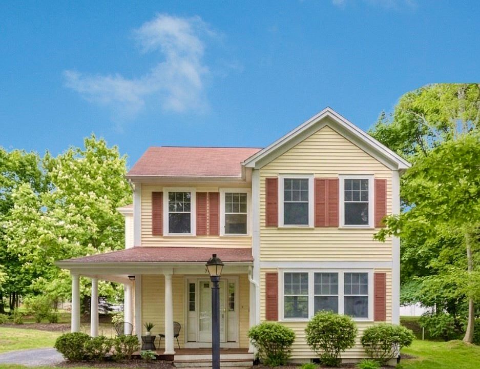 1st image of 34 Pine St #34