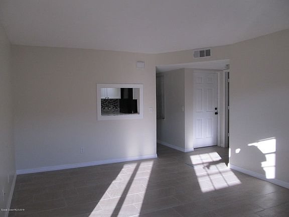4th image of 1690 Sunny Brook Ln NE APT 202