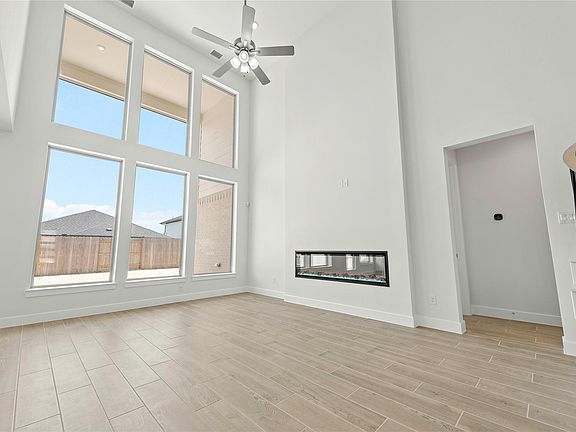 3rd image of 5538 Bermuda Sands Dr