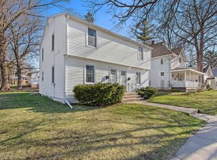 916 Quincy St, Sturgeon Bay, WI 54235