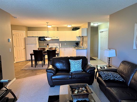 IMG_9241-min_05302022