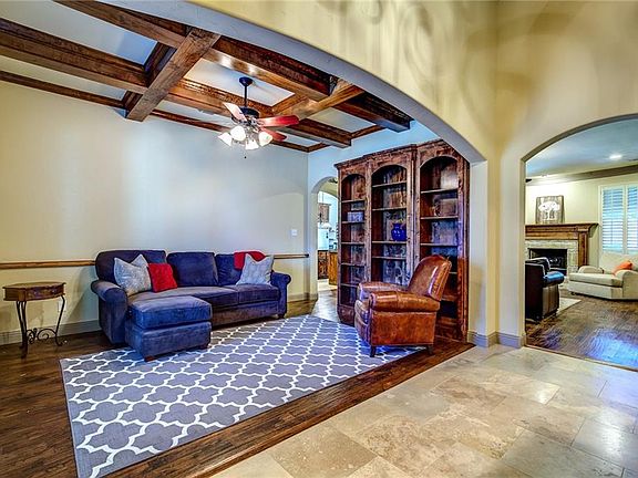 5th image of 2611 Waterstone Ln