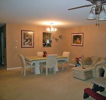 3rd image of 7274 Lincoln Ct