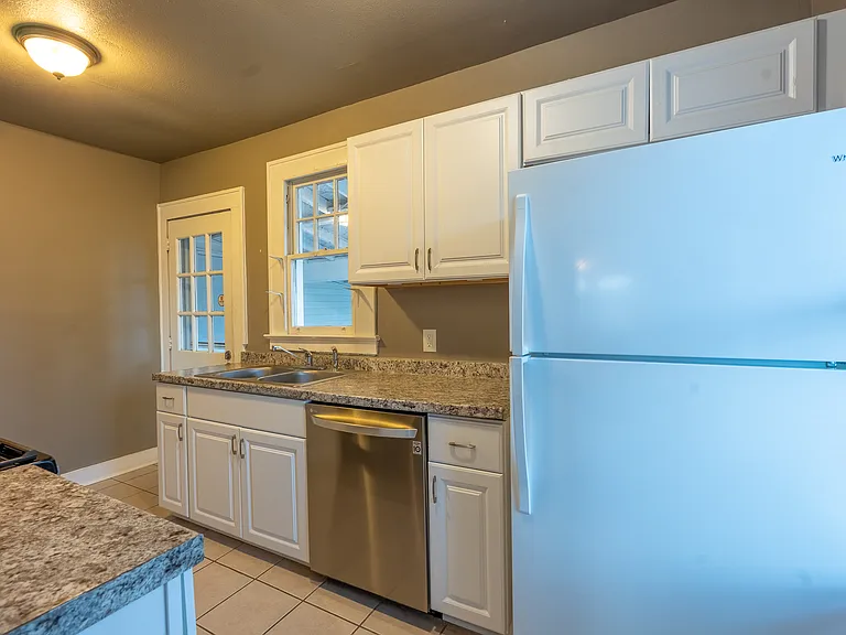 3312 1/2 Falligant Ave #B — Photo 11
