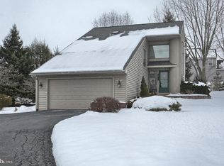 1744 Conard Rd, Lancaster, PA 17602