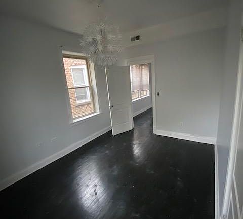 2nd image of 6120 S Eberhart Ave APT 3