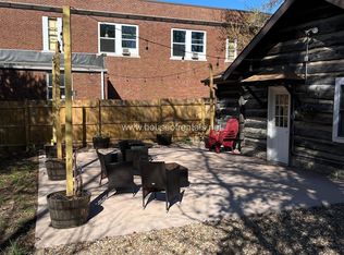 203 E Illinois Ave, Carterville, IL 62918