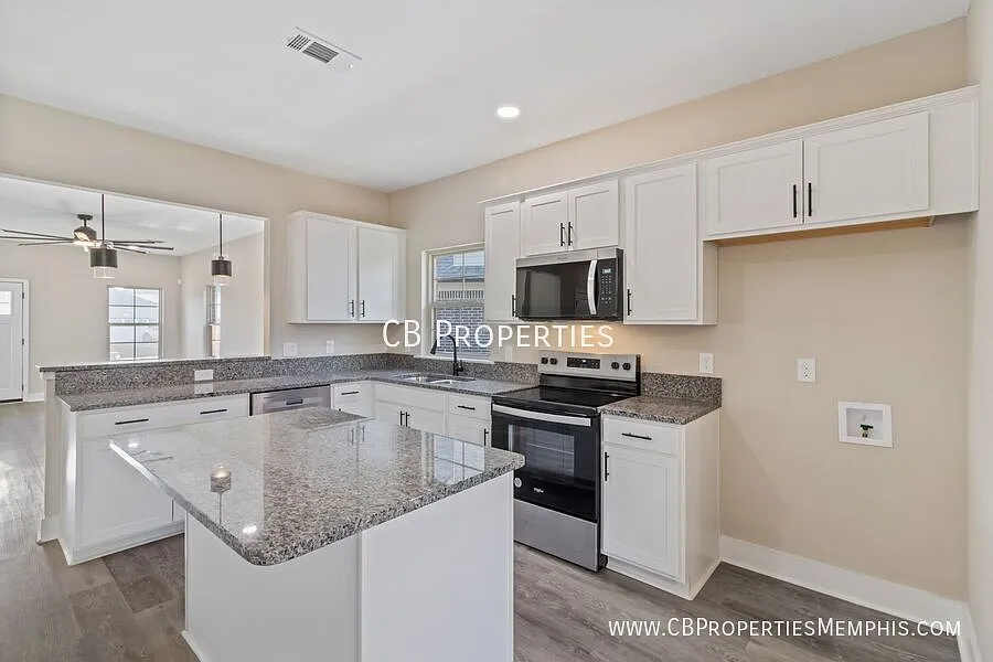 Building Photo - 2807 Epping Crest Cv