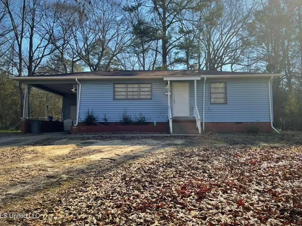 3080 Woodview Dr, Jackson, MS 39212