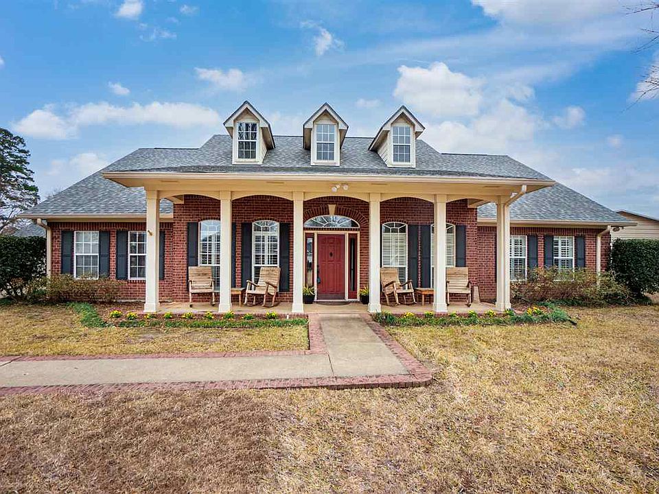 304 Forest Hills Dr, Hallsville, TX 75650 Zillow