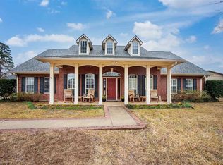 304 Forest Hills Dr, Hallsville, TX 75650