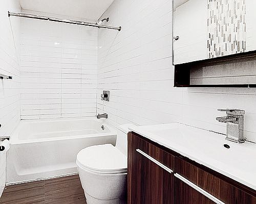 5th image of 4300 Broadway APT 2D