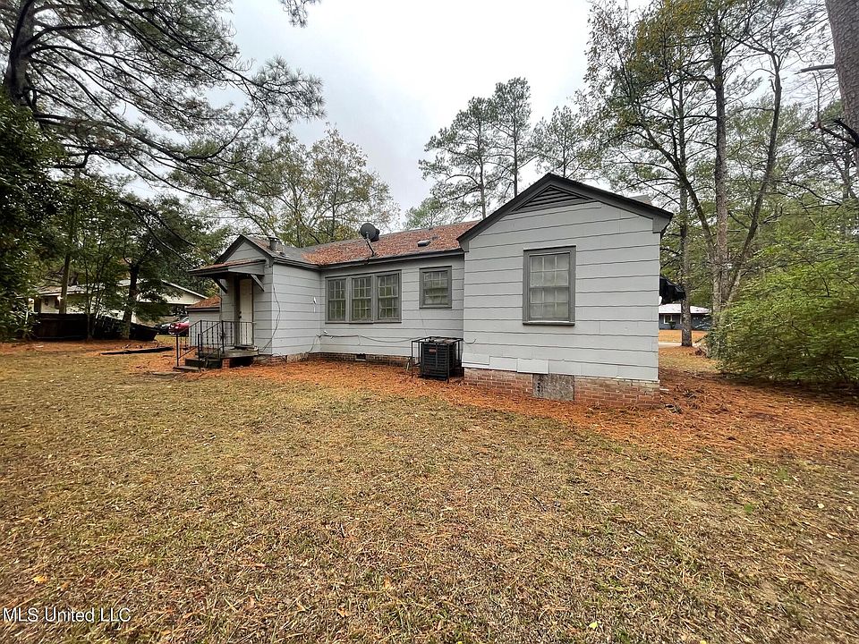 4526 Hanging Moss Rd, Jackson, MS 39206 Zillow