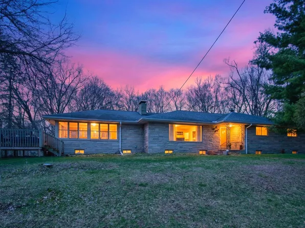 3928 Stonewall Rd, Jackson, MI 49203