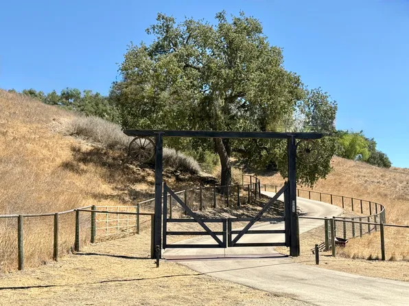 3211 Long Valley Rd, Santa Ynez, CA 93460