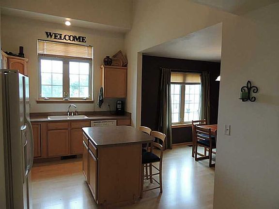4th image of 2426 Catskill Ct