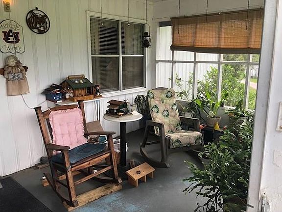 2nd image of 18 Lake Dr