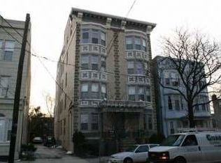 310 Palisade Ave #103, Jersey City, NJ 07307