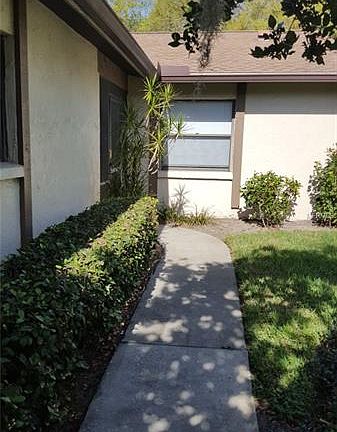 2nd image of 559 Oak Hill Cir #33