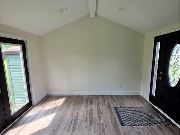 4th image of 140 Aldrich Rd