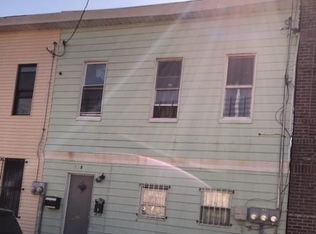 710-714 E 215th St, Bronx, NY 10467