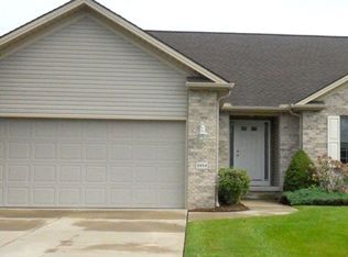 2854 Pebble Creek Ct, Cortland, OH