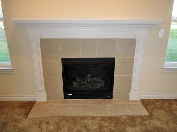 5th image of 651 Honeysuckle Ln #81